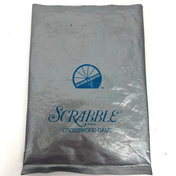 VTG 1982 Scrabble Board Game No. 17 Selchow & Righter in Box Nearly Complete - Picture 9 of 12